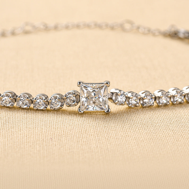 Sophisticated Princess-Cut Moissanite Bracelet in 18K White Gold