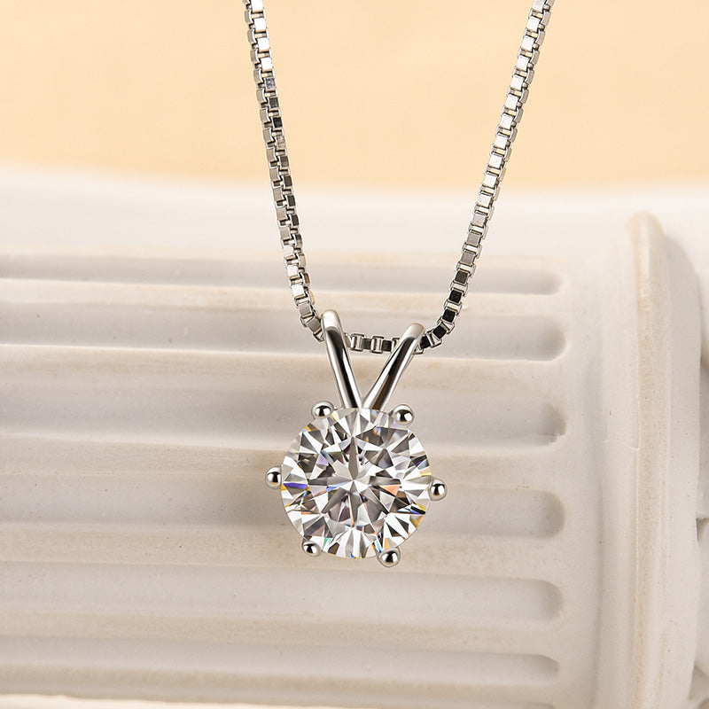 Elegant Yellow Gold Moissanite Necklace for Everlasting Romance