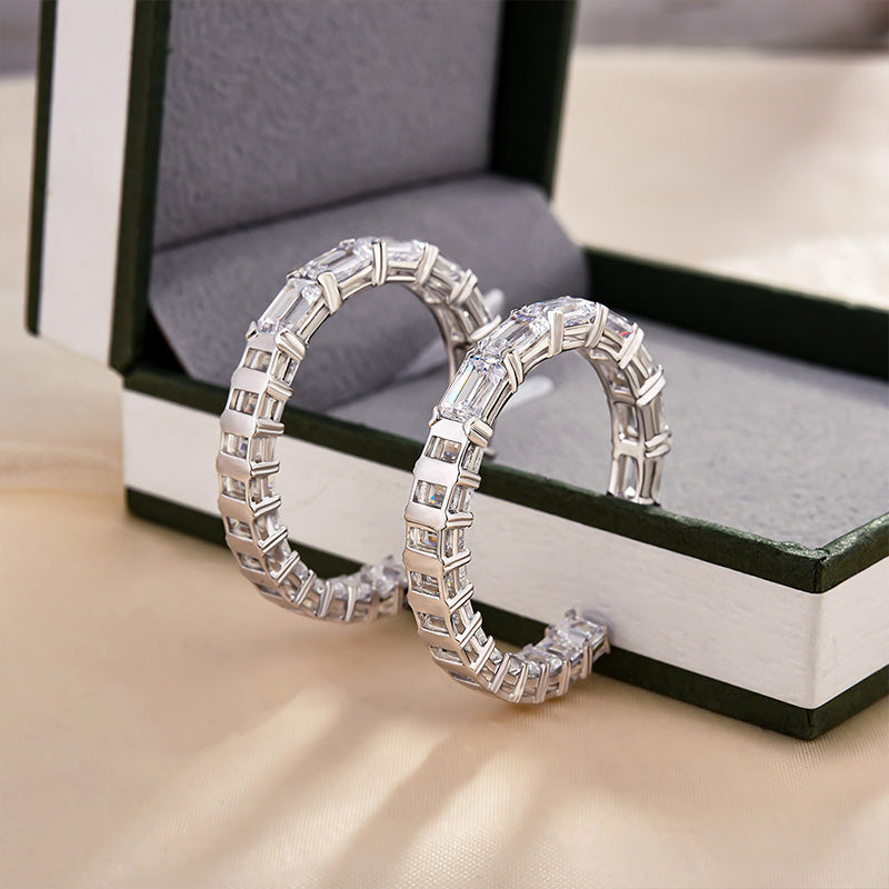 Elegant White Gold Plated Round Cut Simulated Diamond Earrings