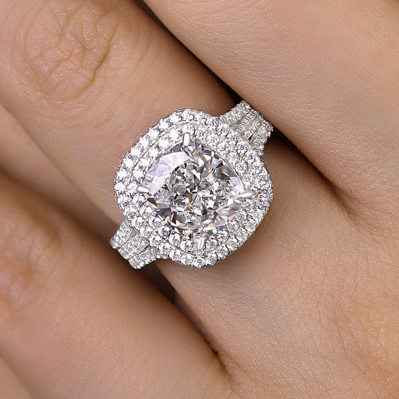 3.0ct Cushion Cut Simulated Diamond Engagement Ring in White Gold