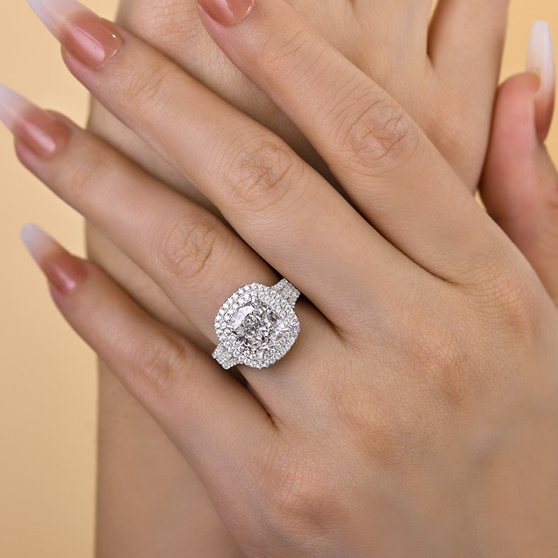 3.0ct Cushion Cut Simulated Diamond Engagement Ring in White Gold