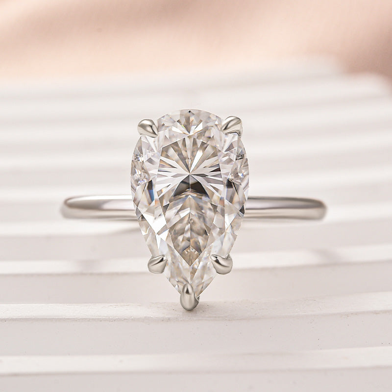 4.0CT Pear Moissanite Ring – 925 Silver 18K Gold Plated