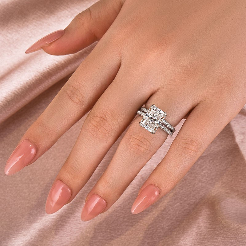 Women's 4.5Ct Radiant Cut Moissanite Wedding Ring in White Gold