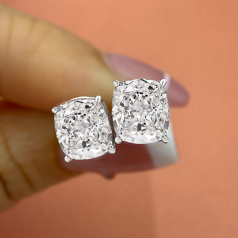 1.0 Carat Simulated Diamond Stud Earrings