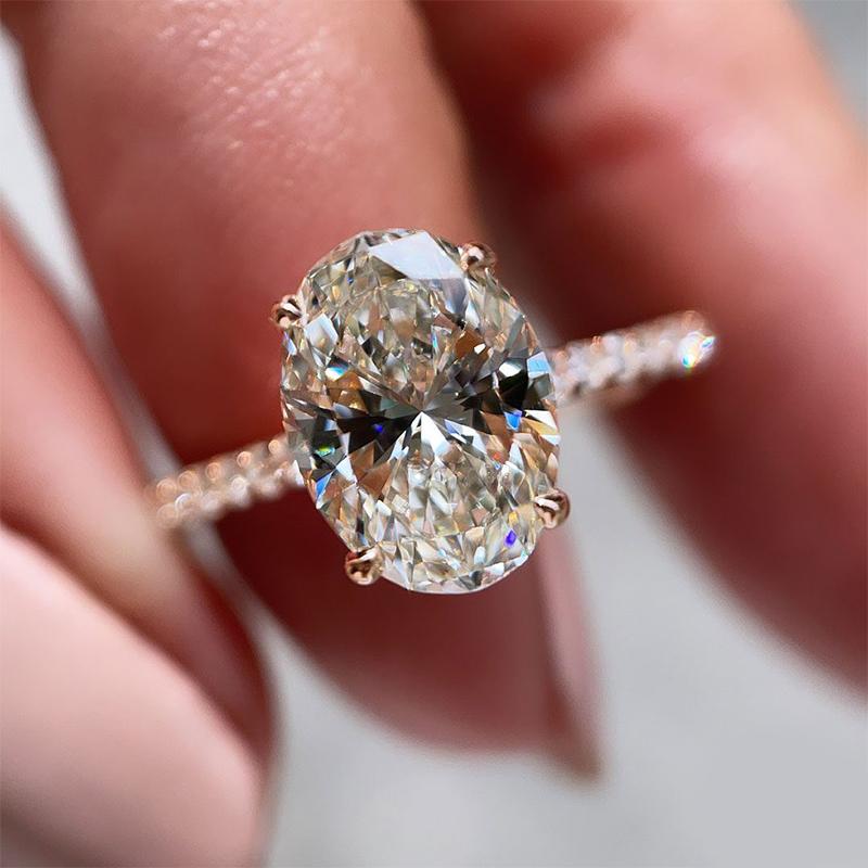 4.0Ct Oval Moissanite Engagement Ring