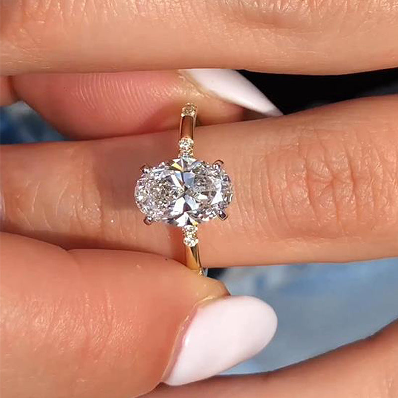 2.5Ct Oval Gold Engagement Ring with 0.5Ct Band