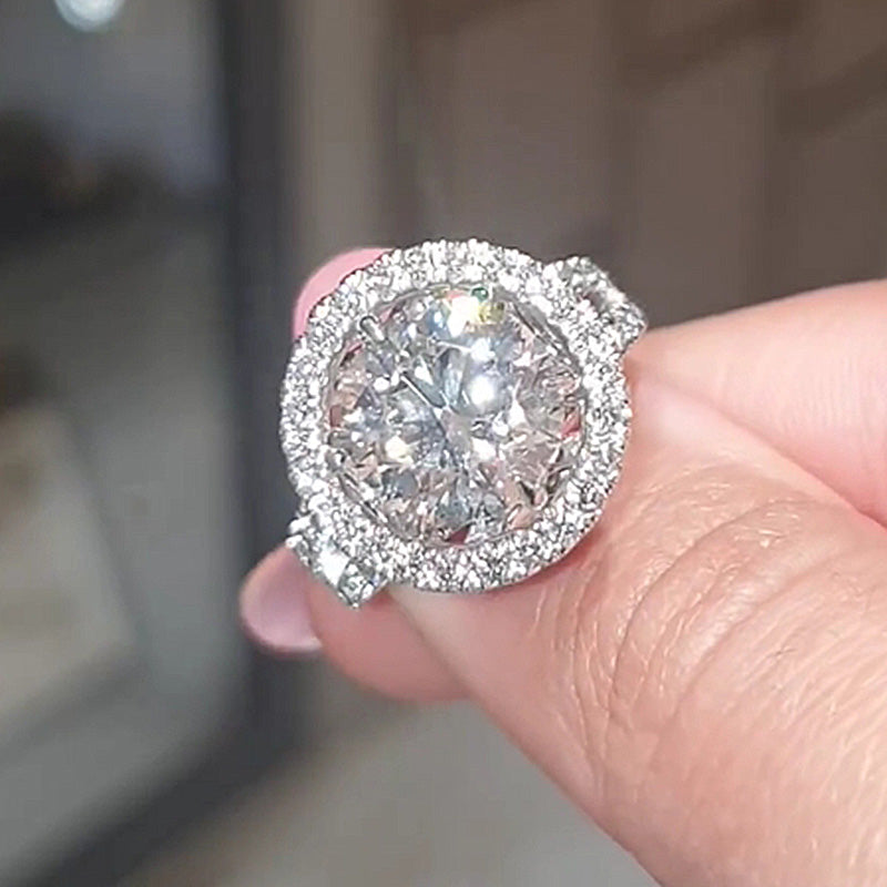 Classic 3.0ct Round Brilliant Ring with Diamond Accents