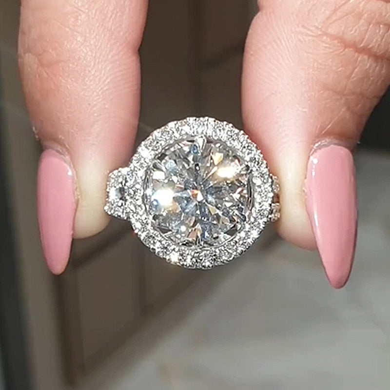 Classic 3.0ct Round Brilliant Ring with Diamond Accents