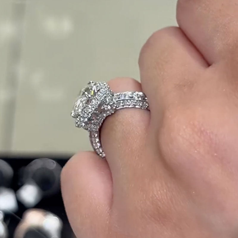 3.0Ct Oval Cut Diamond Halo Ring in White Gold