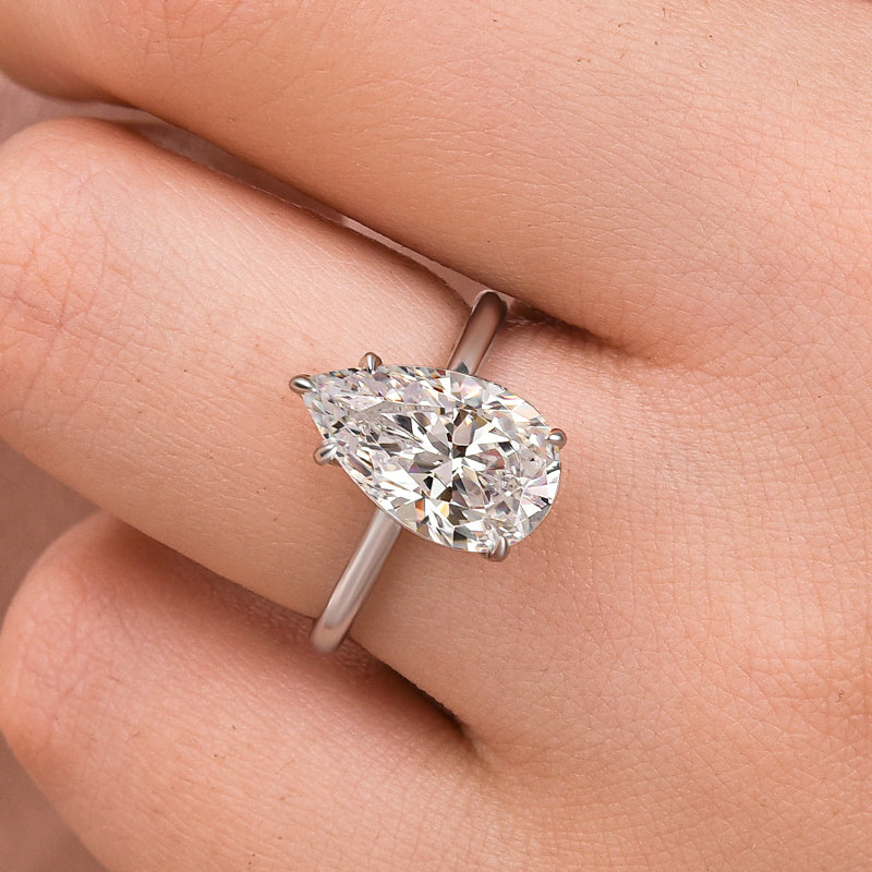 4.0CT Pear Moissanite Ring – 925 Silver 18K Gold Plated