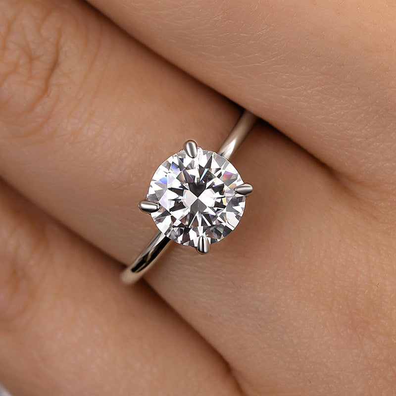 2.0Ct 4-Prong Round Moissanite Ring - Dual-Tone