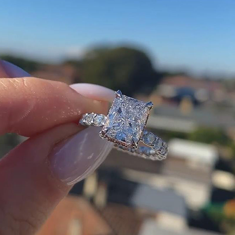 3.0Ct Radiant Cut Diamond Ring with Crushed Ice Halo