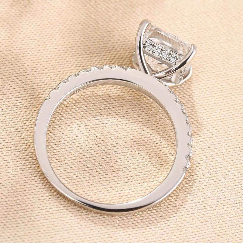 2 Carat Princess-Cut Simulated Diamond Ring in Sterling Silver