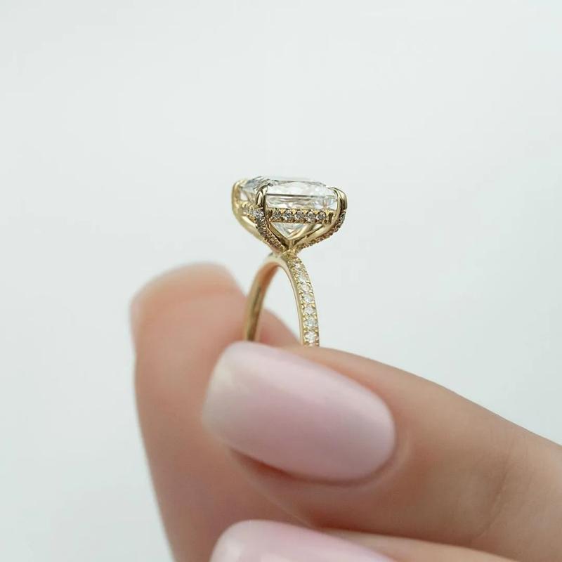 2 Carat Princess-Cut Simulated Diamond Ring in Sterling Silver