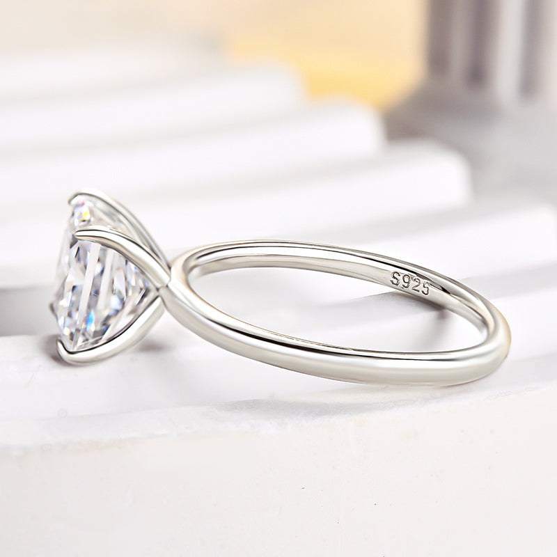 Anillo de oro blanco de 2,0 ct con diamantes simulados de talla princesa