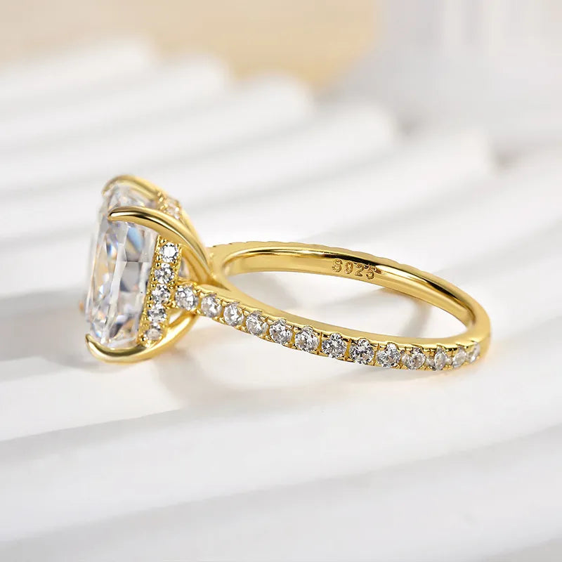 Elegant 4.5 Carat White Cushion-Cut Simulated Diamond Ring
