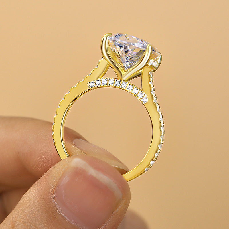 8.0ct Gold Oval Cut Simulated Diamond Engagement Ring