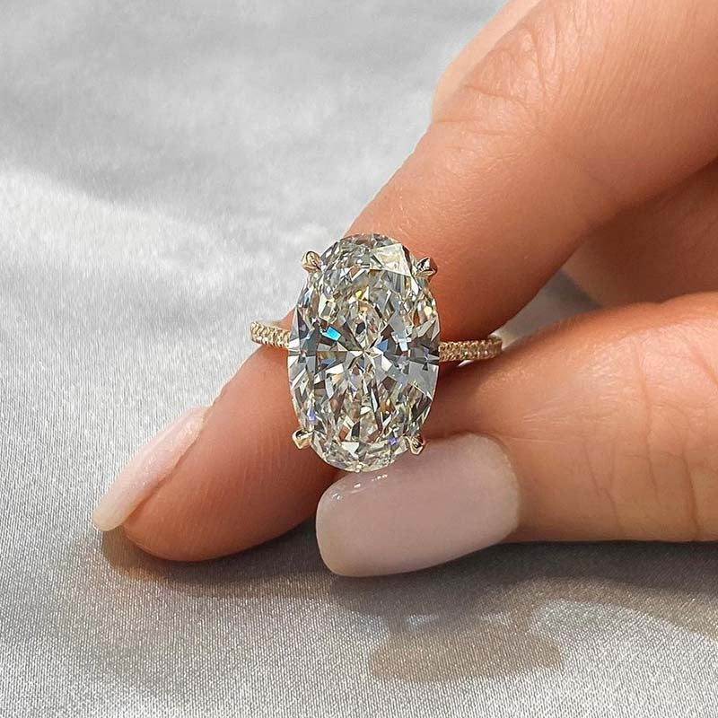 8.0ct Gold Oval Cut Simulated Diamond Engagement Ring