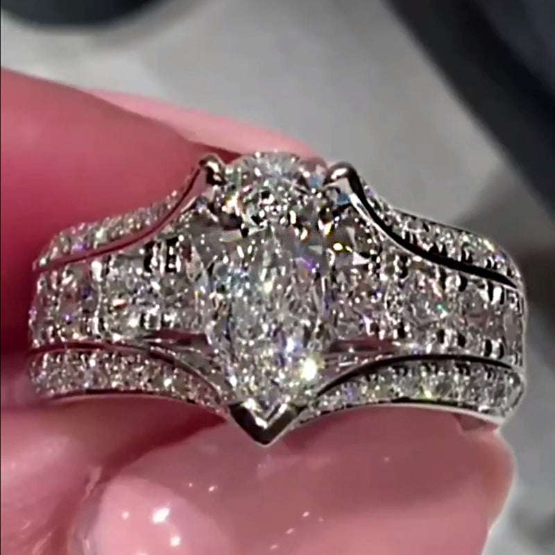 Luxury Pear Cut Engagement Ring