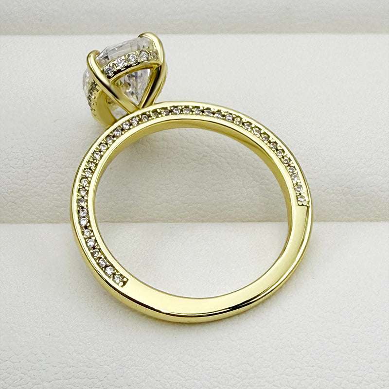 Gorgeous Two-tone Pear Cut Engagement Ring