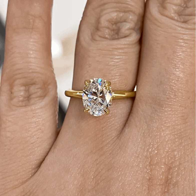 Aurogem Sparkle Oval Cut Engagement Ring For Women In Sterling Silver