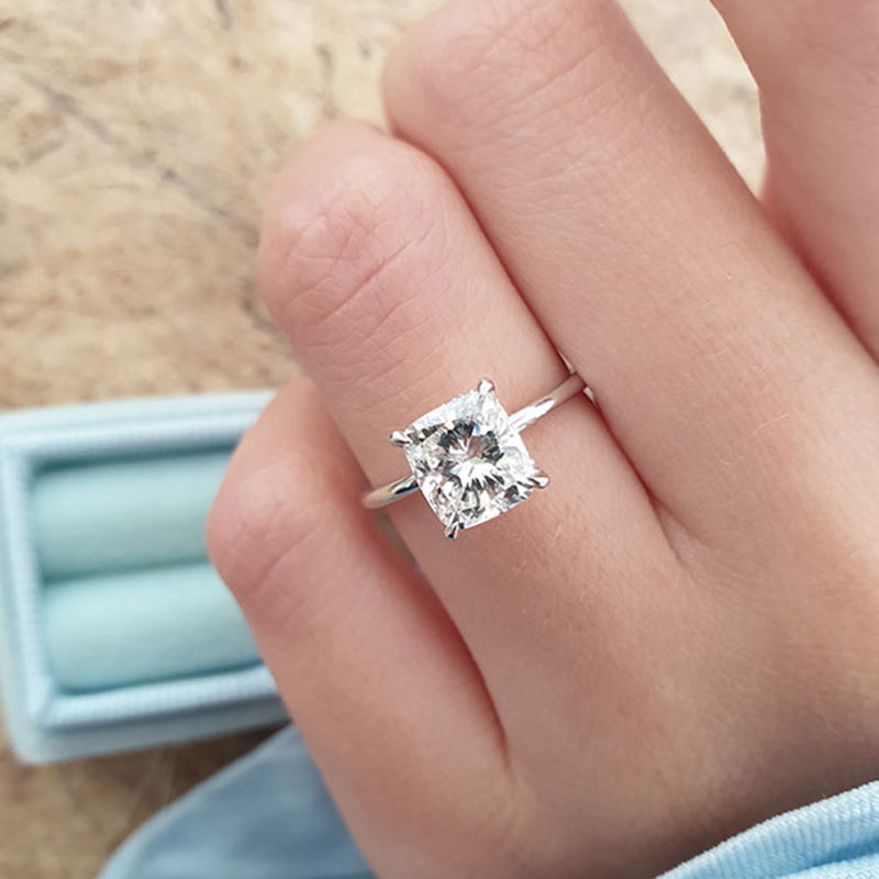 3.0 Carat Cushion-Cut Simulated Diamond Engagement Ring - Timeless Elegance