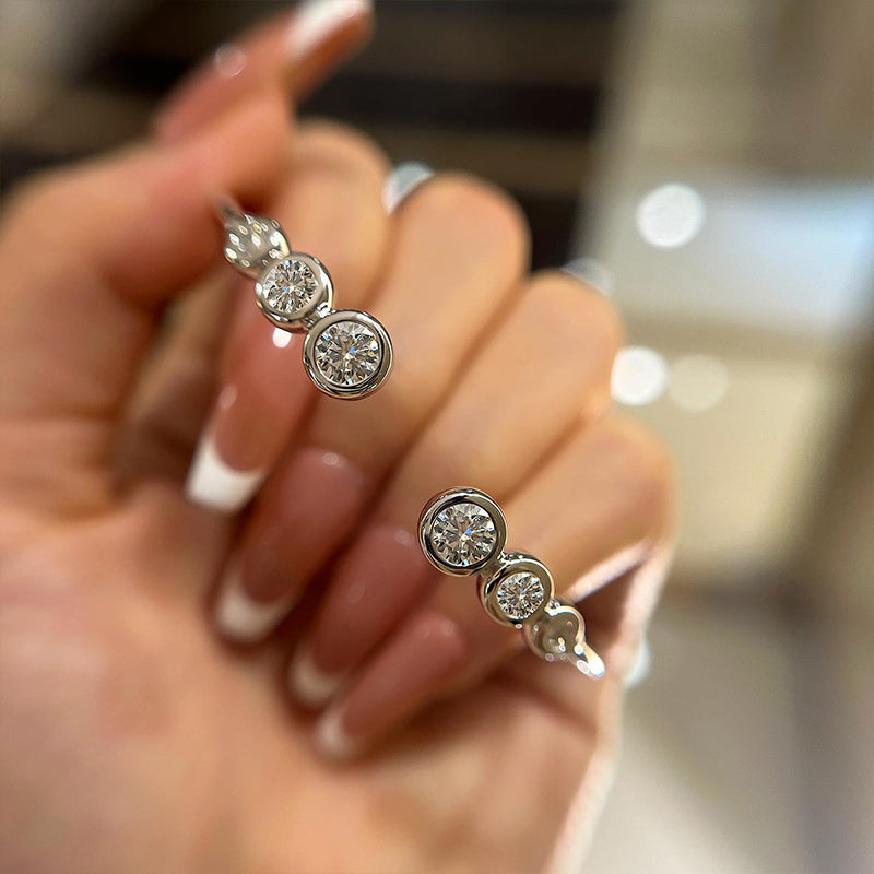 Luxurious Moissanite Bracelet with White Gold Plating for Timeless Elegance