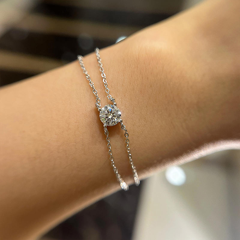Elegant Round-Cut Moissanite Bracelet in 18K White Gold