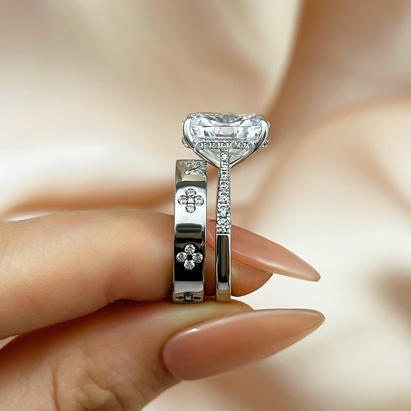 65 Carat Cushion Cut Simulated Diamond Ring 18K White Gold