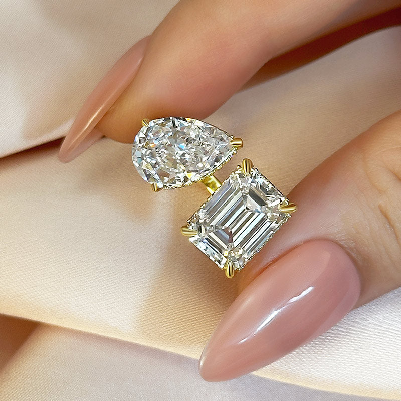 Elegant Emerald & Pear Cut Simulated Diamond Engagement Ring