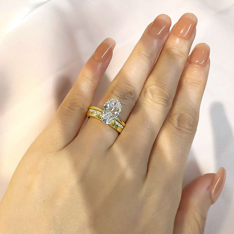 M4Ct Oval Simulated Diamond Ring with Halo 18K Gold Plated