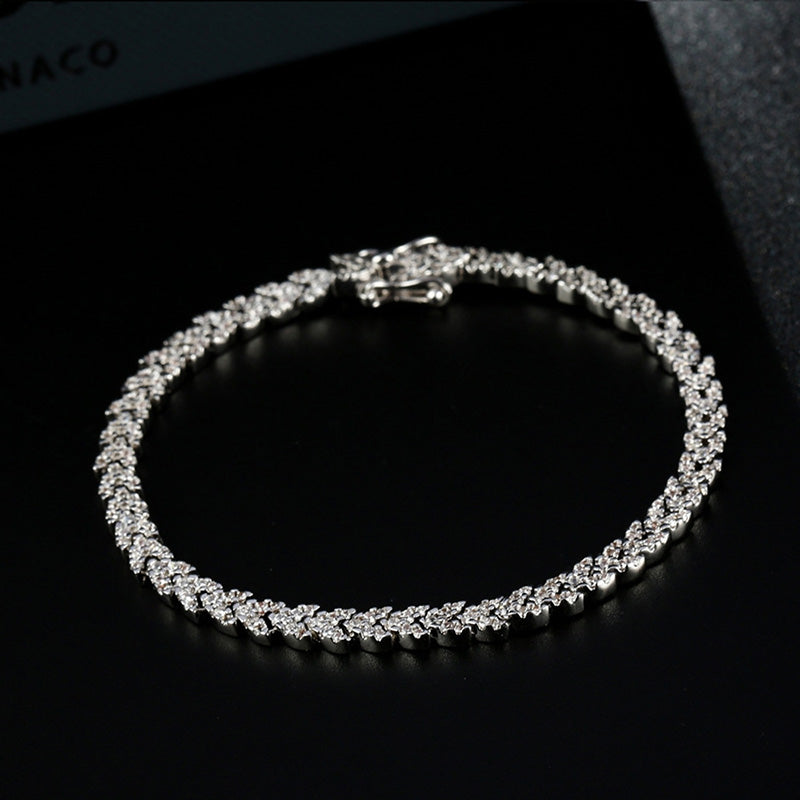 Luxurious Round-Cut Simulated Diamond Bracelet in 18K White Gold