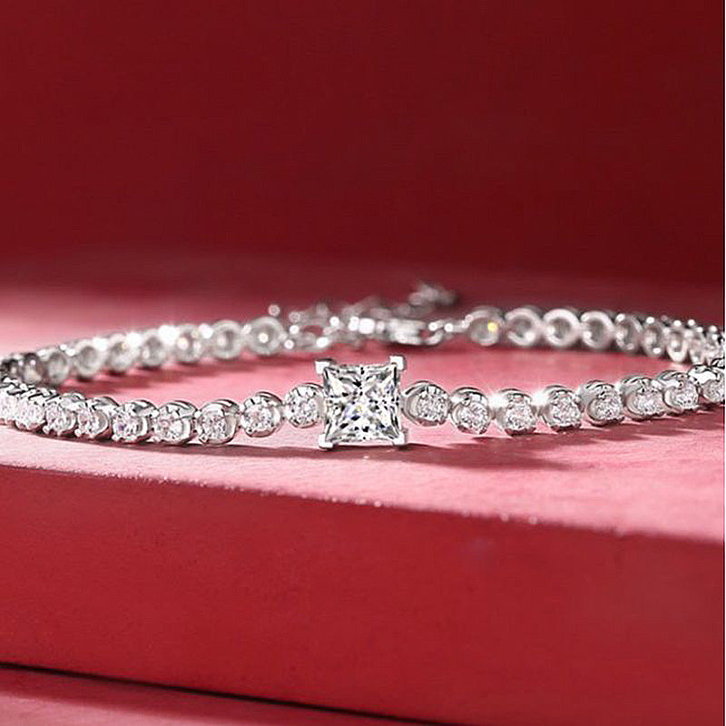 Sophisticated Princess-Cut Moissanite Bracelet in 18K White Gold