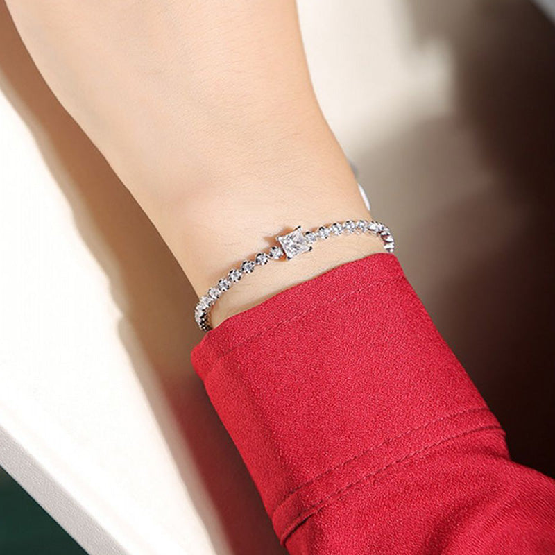 Sophisticated Princess-Cut Moissanite Bracelet in 18K White Gold