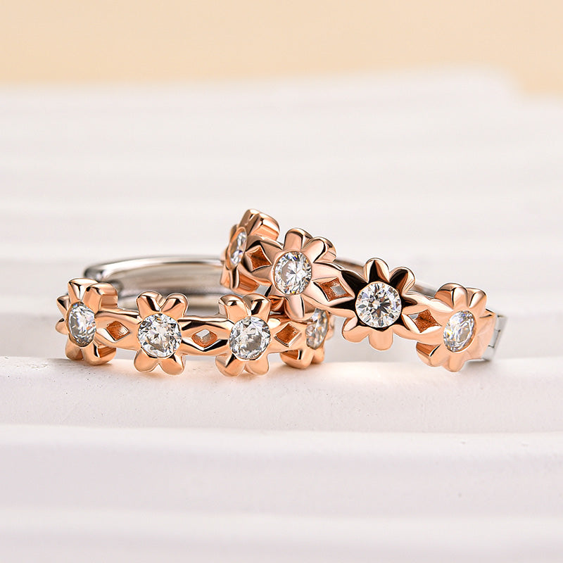 Elegant 18K Gold Moissanite Stud Earrings
