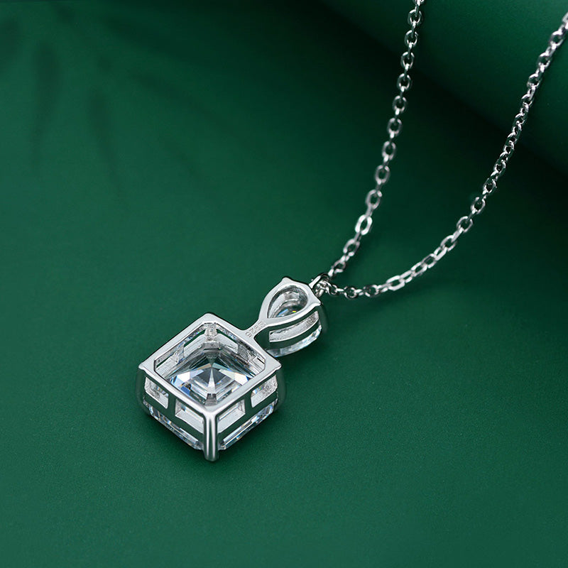 Eternal Love 12 Carat Simulated Diamond Anniversary Band