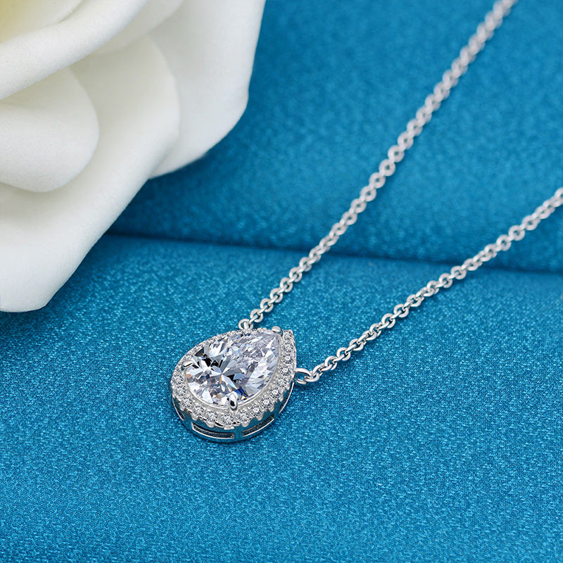 Elegant Pear Cut Simulated Diamond Necklace in White Gold