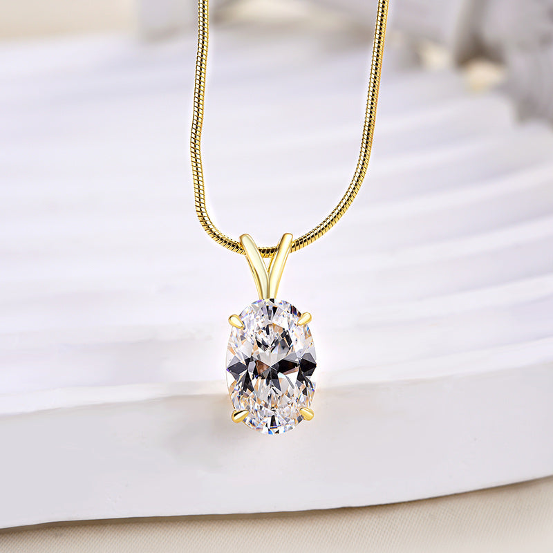 Elegant Simulated Diamond Necklace in 18K Gold Plated Silver