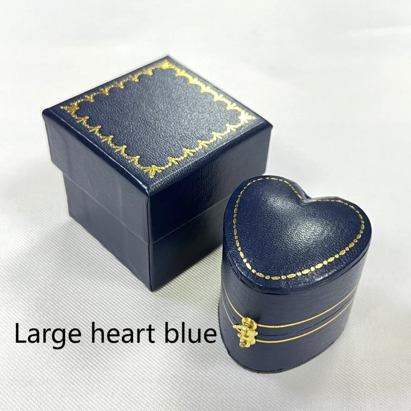Vintage Oversized Light Luxury Jewelry Box Heart-shaped Engagement Rring Box
