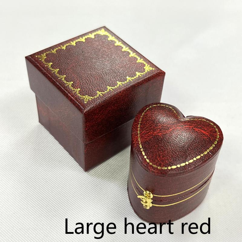 Vintage Oversized Light Luxury Jewelry Box Heart-shaped Engagement Rring Box