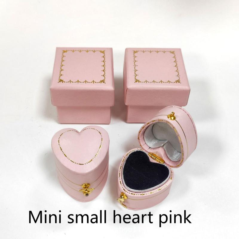 Vintage Oversized Light Luxury Jewelry Box Heart-shaped Engagement Rring Box
