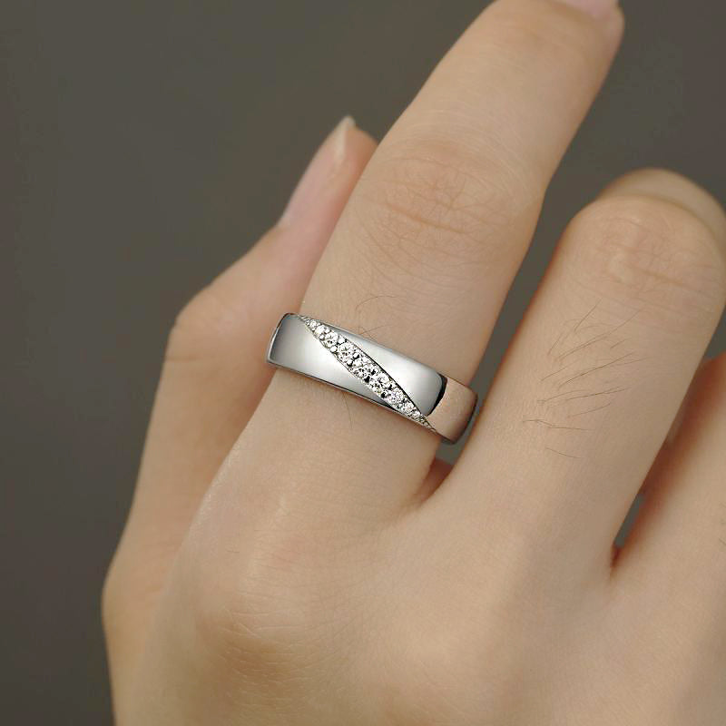 2.79g Sterling Silver Men's Ring, White Gold Plated, Round Cut Moissanite