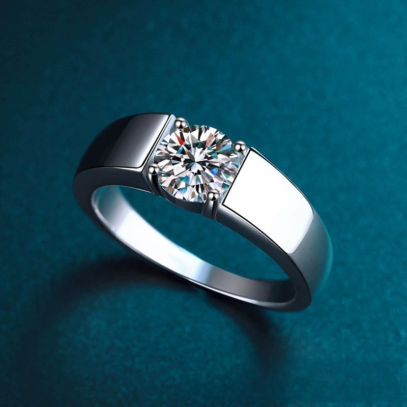 1.0 Carat Moissanite Men's Ring in Sterling Silver with White Gold Plating