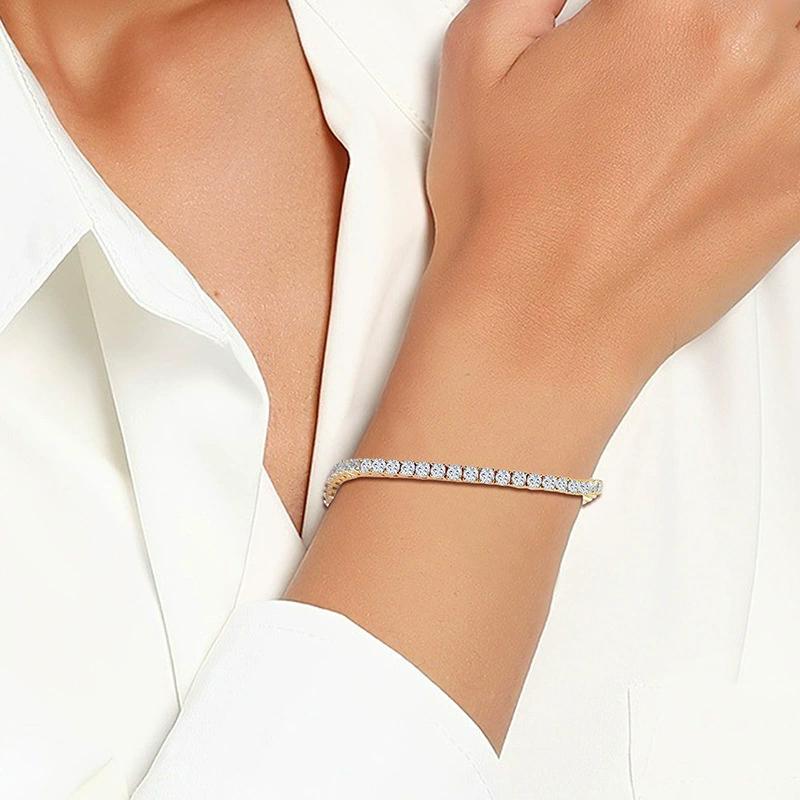 Romantic Simple White Round Cut Tennis Bracelet for Women In Sterling Silver