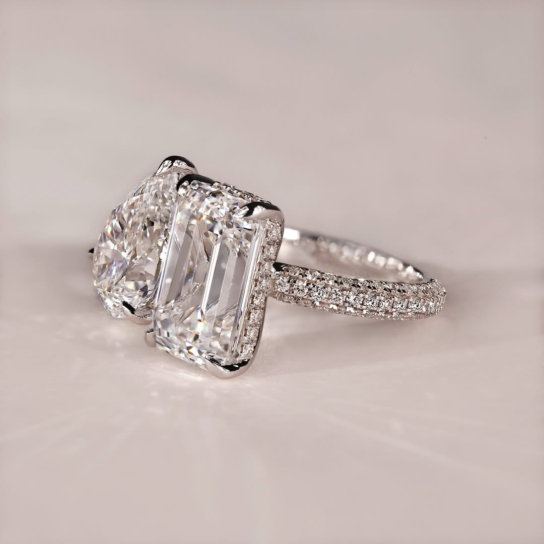 Elegant Emerald & Pear Cut Simulated Diamond Engagement Ring