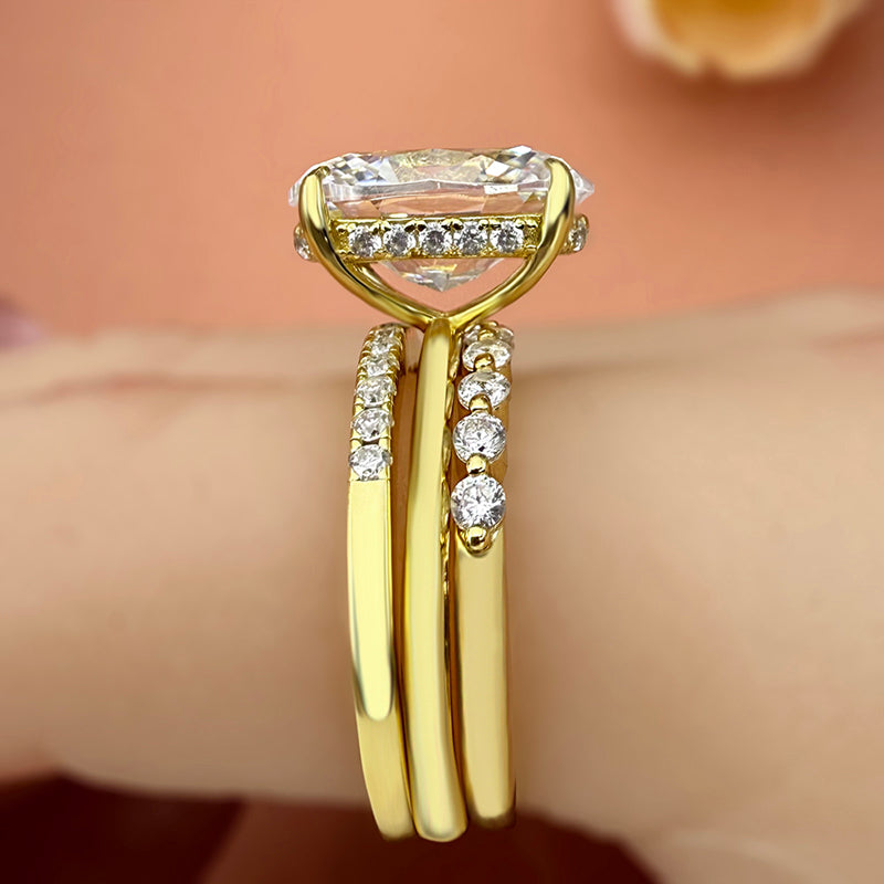 Silver Wedding Set with 3.5 Carat Oval Cut 3 pcs Gemstone