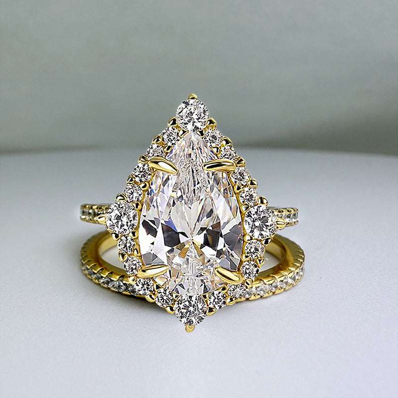 2pcs Engagement Ring Set in 925 Sterling Silver with 3.3 carat Zircon