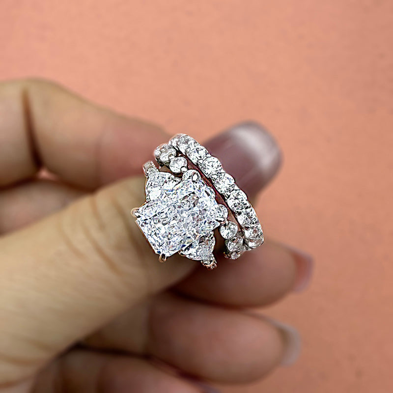 Ensemble de mariage en pierres précieuses taille radiant de 5,0 carats