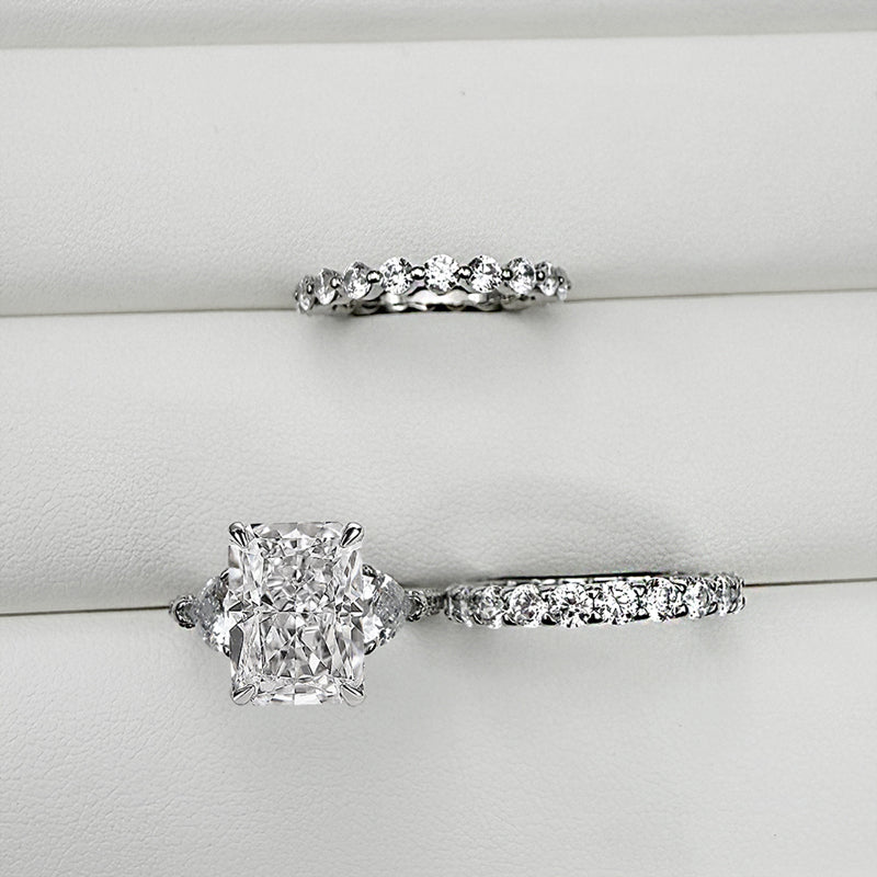 Ensemble de mariage en pierres précieuses taille radiant de 5,0 carats