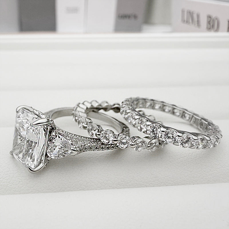 Ensemble de mariage en pierres précieuses taille radiant de 5,0 carats